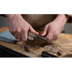 Leatherman Outil Multifonctions Super Tool 300M Coyote avec étui Molle Noir - Image 6